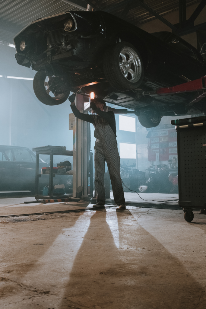 Wrench Blisters Garage in Tallahassee. AC Repair and auto shop. Oil change and engine repair in Tallahassee.