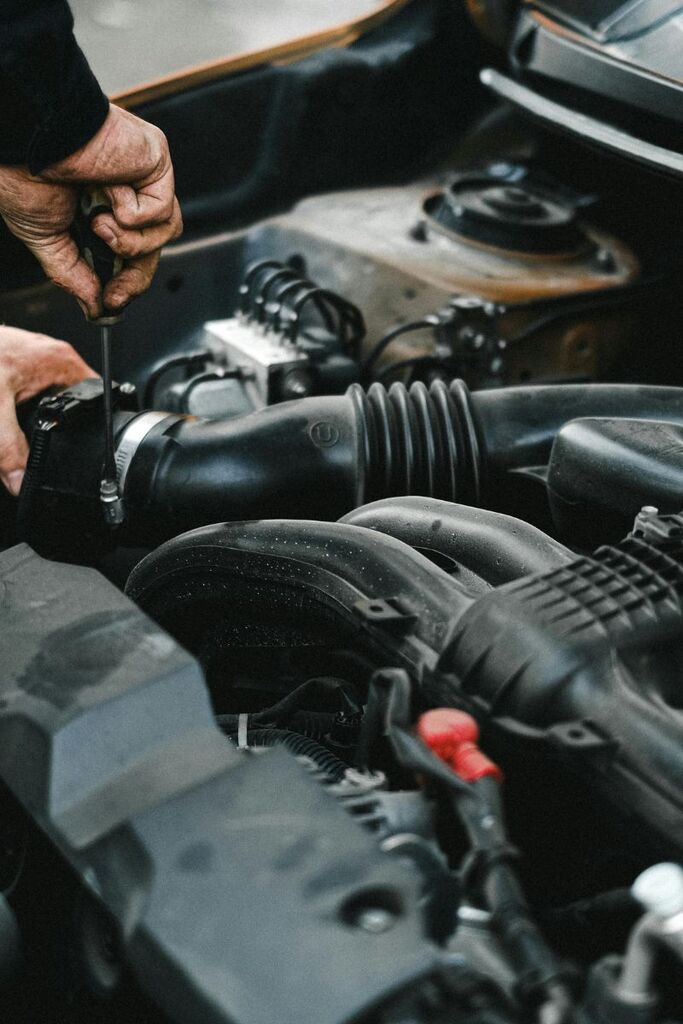 Tallahassee auto repair shop Wrench Blisters completes diagnostics and honest vehicle repair